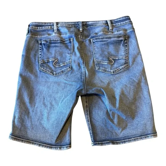 Silver Jeans Co Shorts Womens Sz 20 Avery Bermuda Blue Denim Mid Rise - Picture 8 of 14